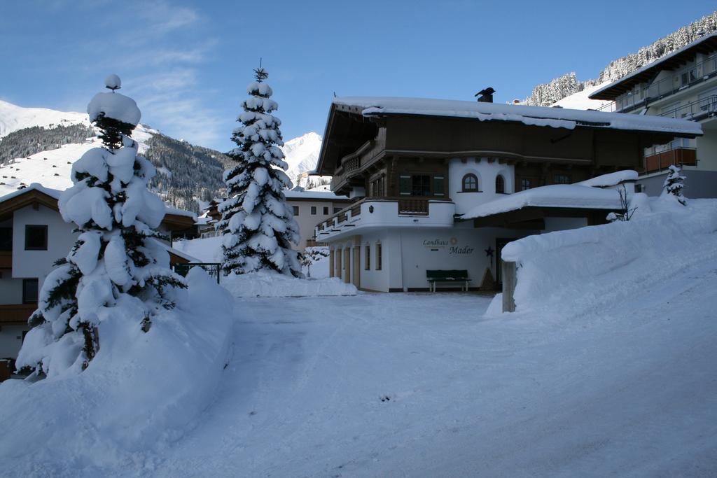 Landhaus Erlzette トゥクス エクステリア 写真